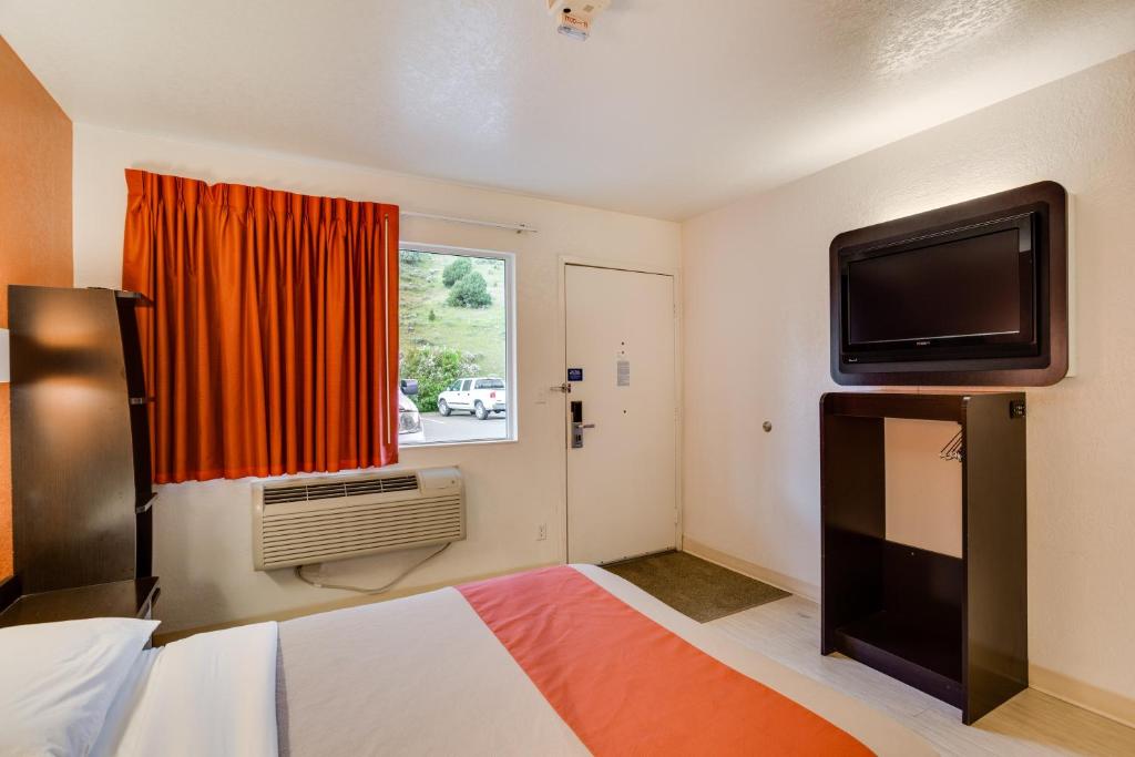 Motel 6-Jackson WY image 17