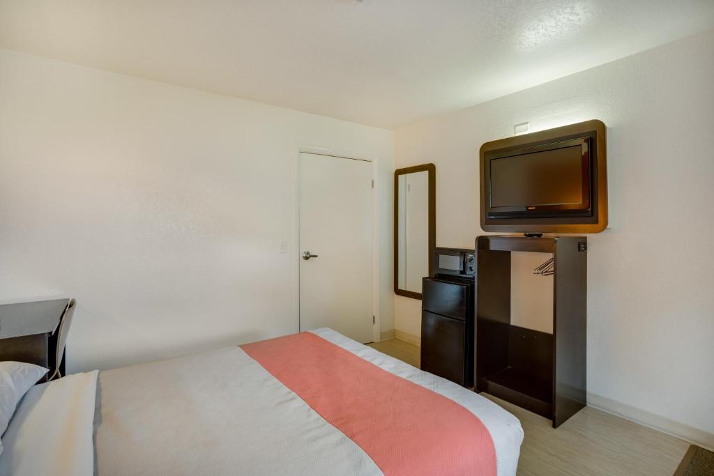 Motel 6-Jackson WY image 23