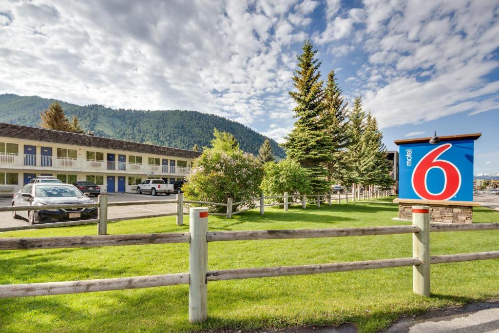 Motel 6-Jackson WY image 7